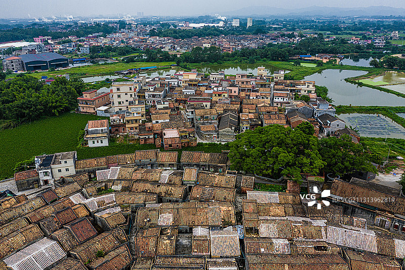 航拍广东省肇庆市高要区八卦村黎槎村古村落桑基鱼塘水塘镬耳屋图片素材