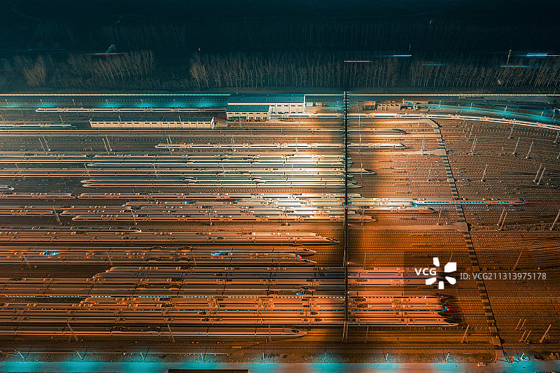 航拍郑州动车段存车场夜景图片素材