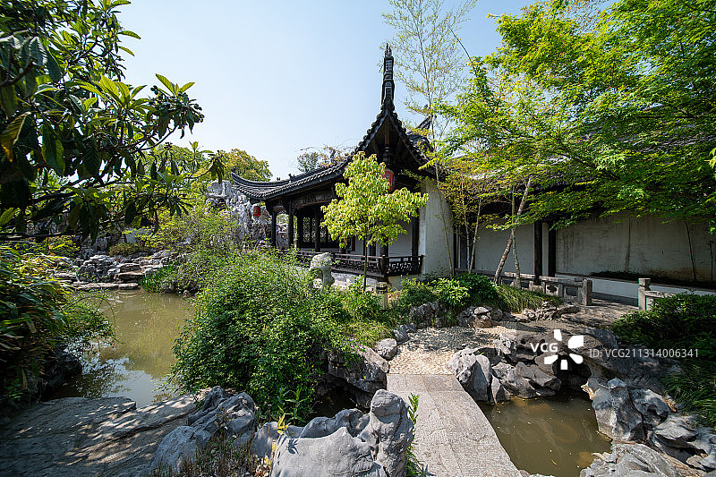 江苏省南京市建邺区国际青年文化公园和园-清代徽州府何相府图片素材