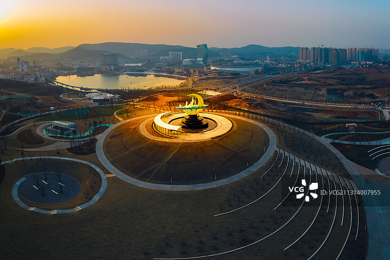 夕照星城湘江女神公园图片素材