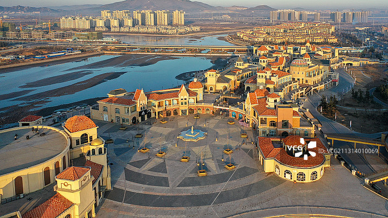 山东省青岛市海泉湾度假区，冬季泡温泉看演出的好去处图片素材