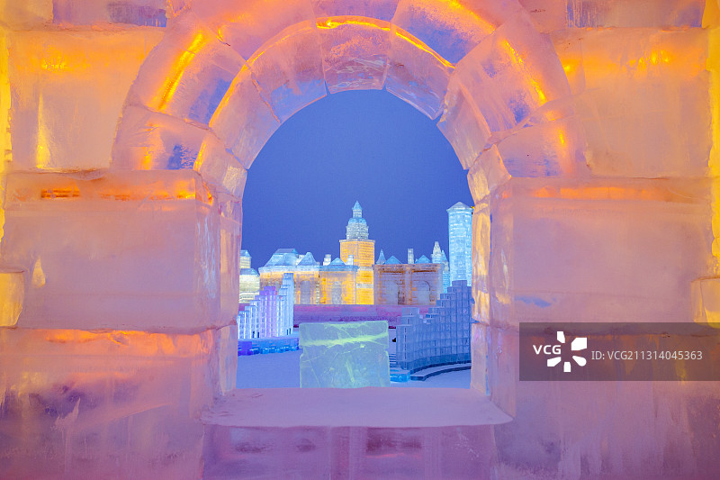 黑龙江：冬天里的哈尔滨冰雪大世界美如仙境图片素材