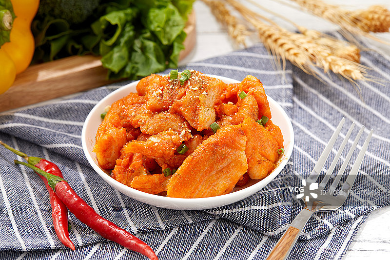 一盘炒鸡柳图片素材