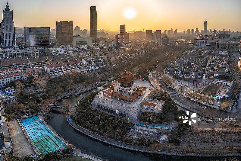 山东济南解放阁图片素材