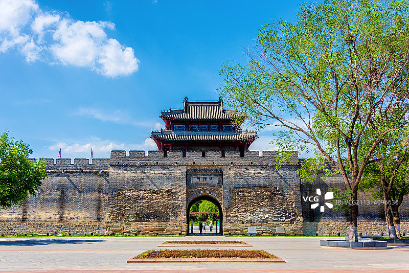 中国辽宁辽阳东京城城址天佑门图片素材