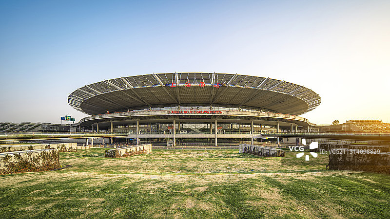 上海火车南站北广场图片素材