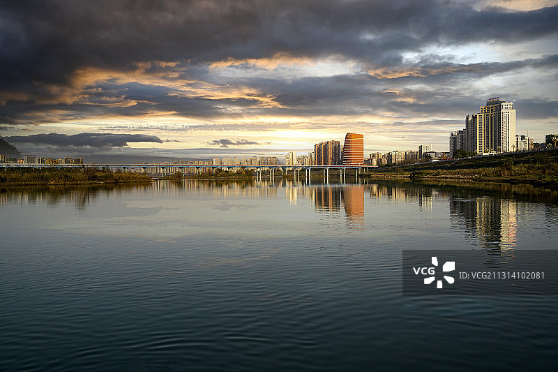 南充城市景象图片素材