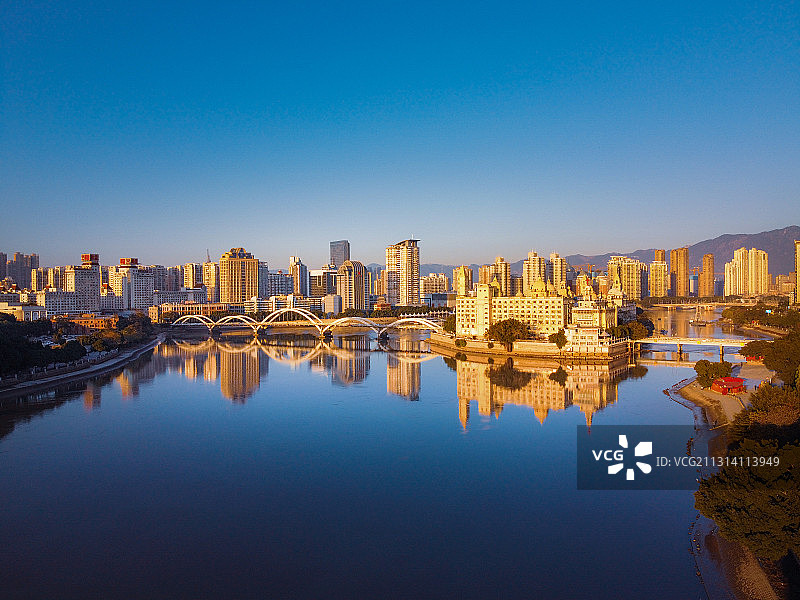 福州解放大桥中洲岛傍晚图片素材