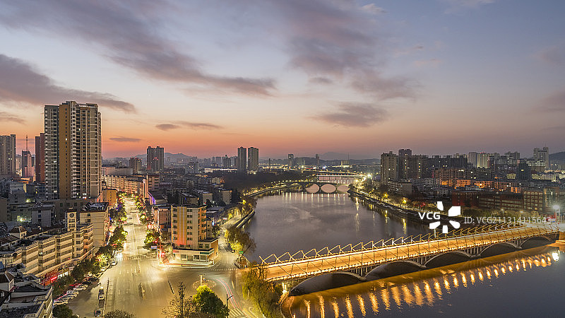 信阳浉河关桥朝霞图片素材