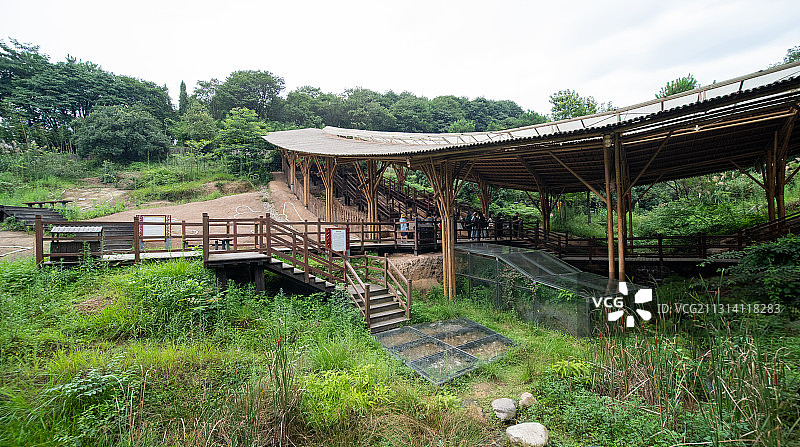 浙江省绍兴市上虞区凤凰山考古遗址公园，青瓷窑发源地之一图片素材