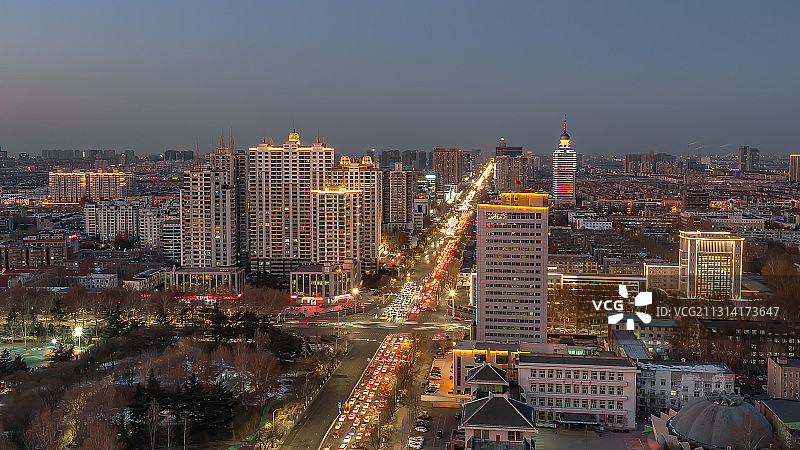 淄博柳泉路夜景图片素材