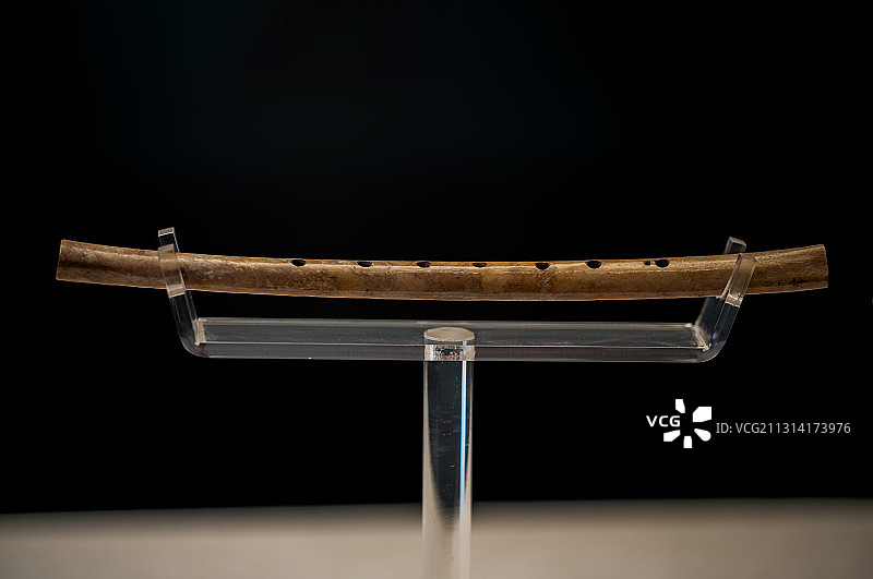 中国河南博物院贾湖骨笛图片素材