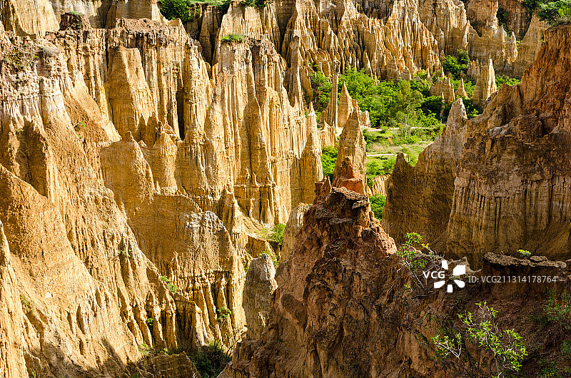 云南元谋县浪巴铺土林景观图片素材