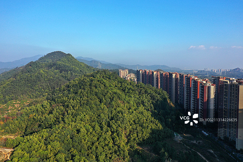 广东省惠州市惠阳区亚公顶森林公园和星河丹堤航拍图片素材