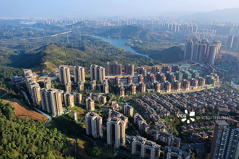 广东省惠州市惠阳区亚公顶森林公园和星河丹堤航拍图片素材