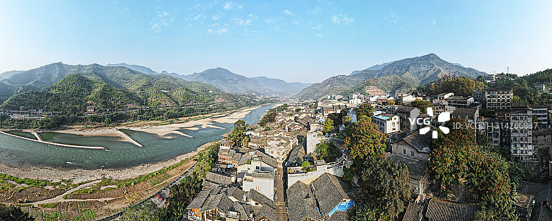 贵州遵义习水：秋日里的土城古镇图片素材