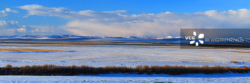 呼伦贝尔冰封的雪原图片素材