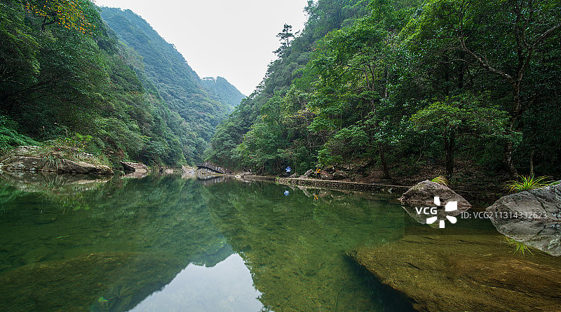 浙江省温州市文成县4A级景区铜铃山-隐藏着地质奇观“穴壶”图片素材