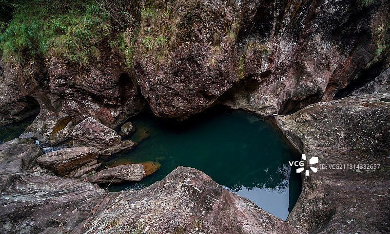 浙江省温州市文成县4A级景区铜铃山-隐藏着地质奇观“穴壶”图片素材