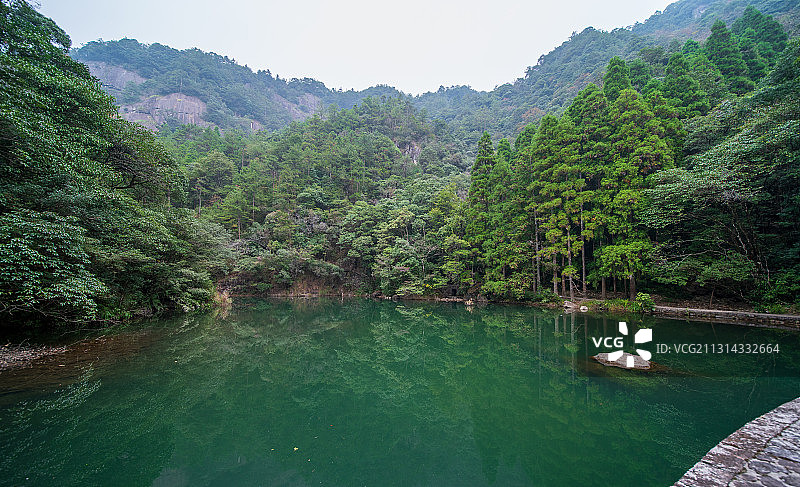 浙江省温州市文成县4A级景区铜铃山-隐藏着地质奇观“穴壶”图片素材