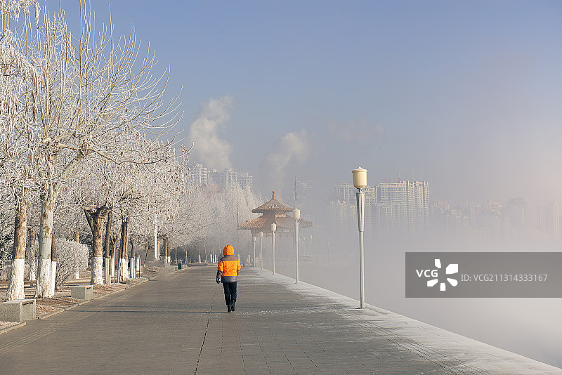 雪色江城美如画 摄于丹东鸭绿江畔图片素材