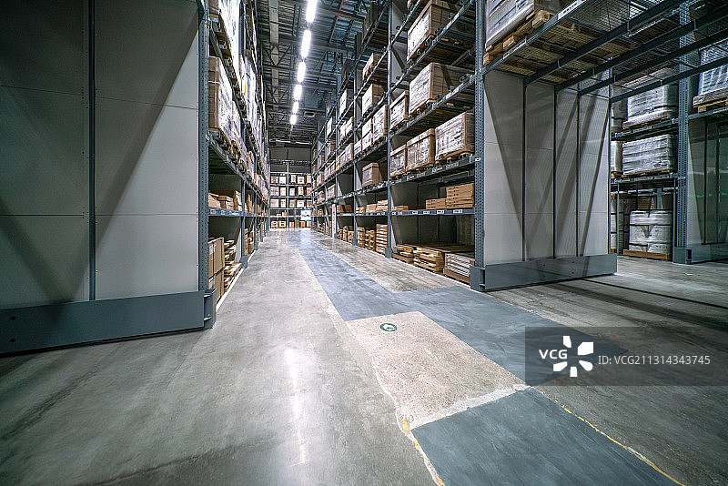 大型货仓的走廊图片素材