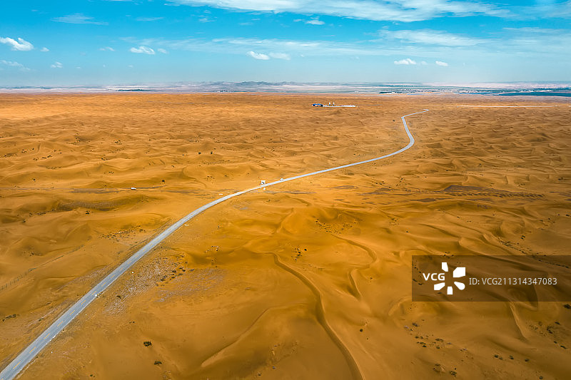 天地之间图片素材