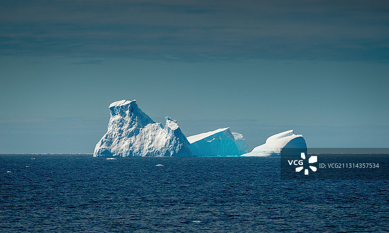 夏季的南极冰山图片素材