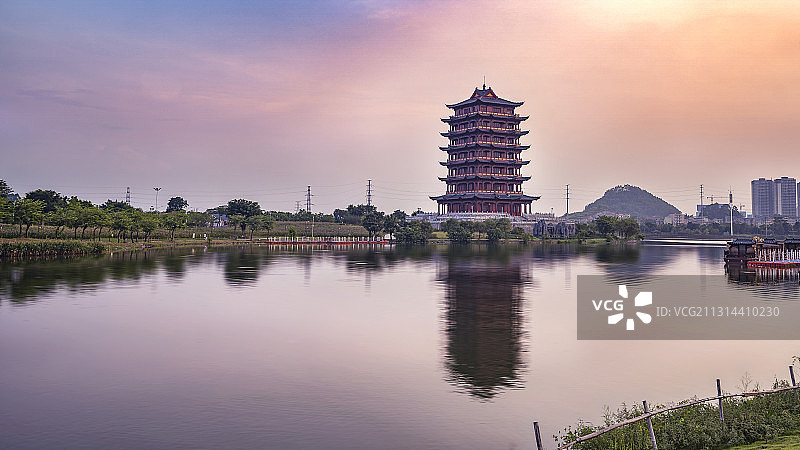 玉林园博园湖景图片素材