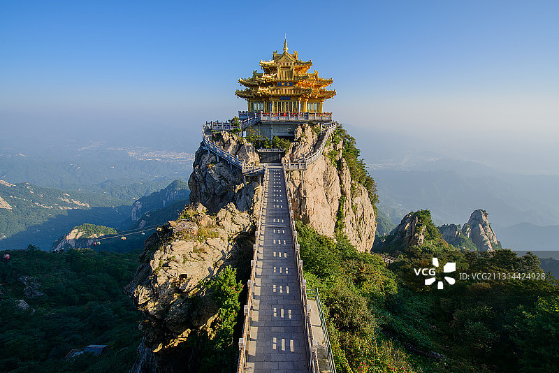 河南老君山金殿图片素材