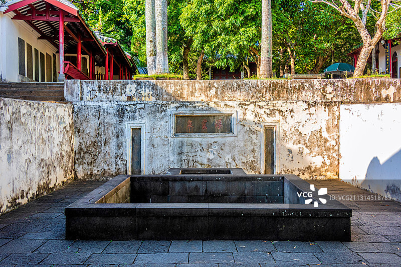 中国海南省海口市五公祠公园浮粟泉图片素材