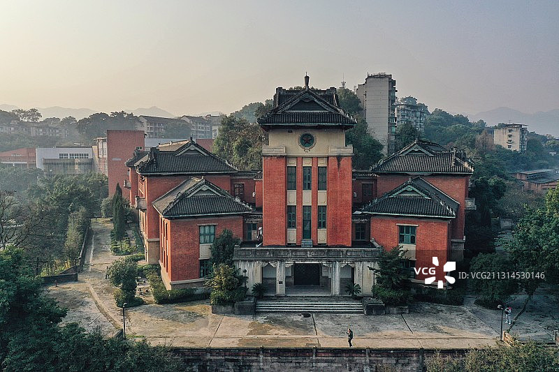 重庆工商大学融智学院井口校区图片素材