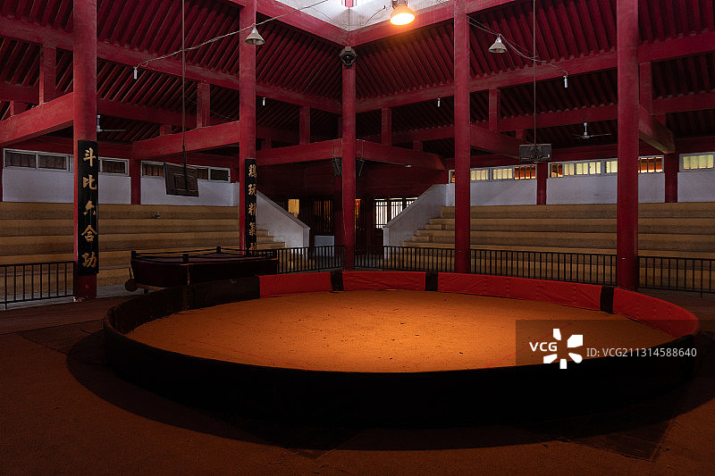 中国传统文化民间娱乐活动斗鸡场大擂台图片素材