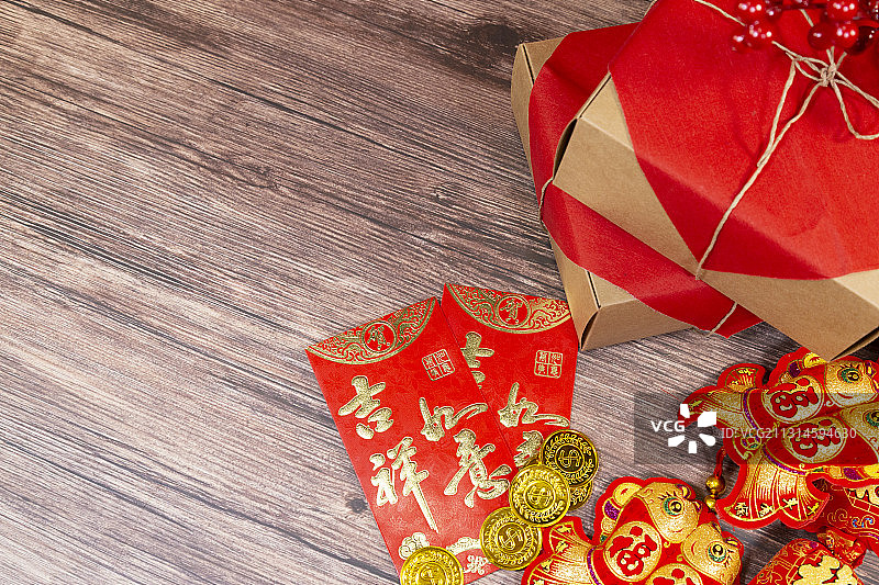 春节新春买年货购物发红包图片素材