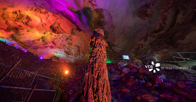 安徽省池州市石台县，中国原生态最美山乡，牯牛降仙寓山秋浦河图片素材