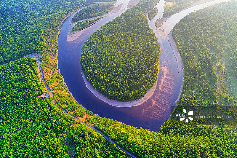航拍大兴安岭激流河白鹿岛风景图片素材