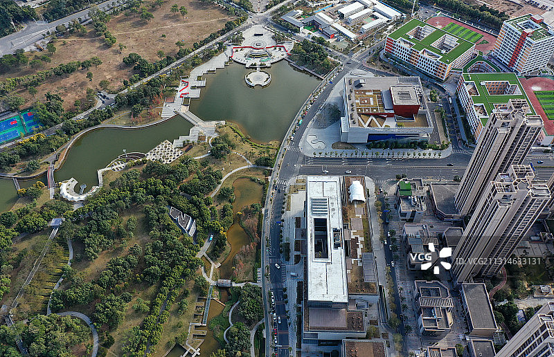 广东省深圳市政府和中心公园航拍图片素材