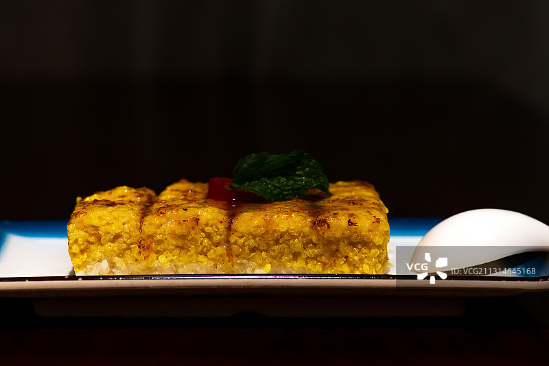 西北美食，米糕，双色米糕图片素材