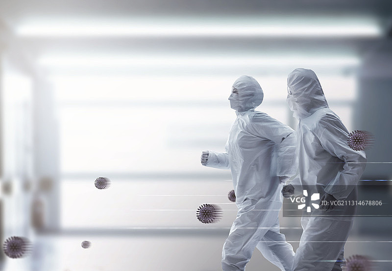 医疗团队奔跑工作图片素材