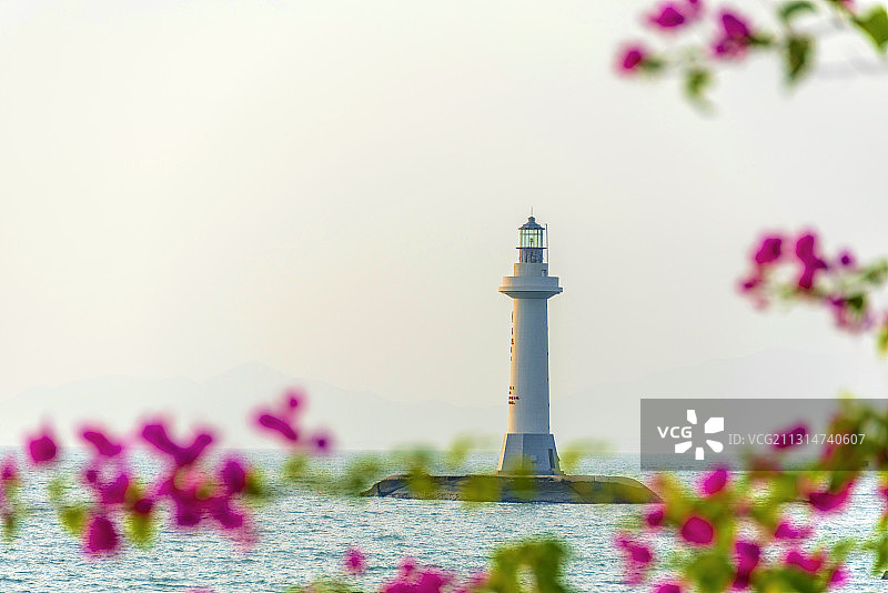 中国海南省三亚市大小洞天海滨风光图片素材