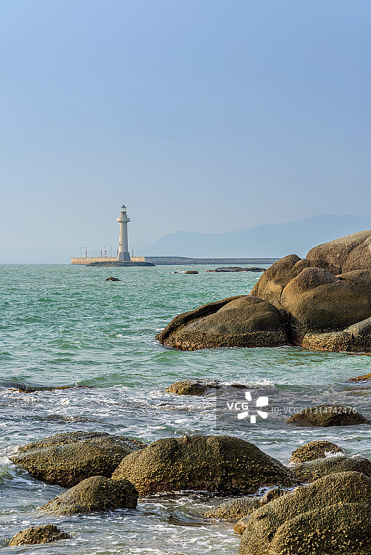 中国海南省三亚市大小洞天海滨风光图片素材
