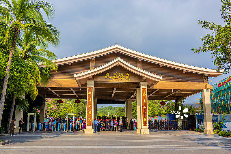 中国海南省三亚市天涯海角景区正门图片素材