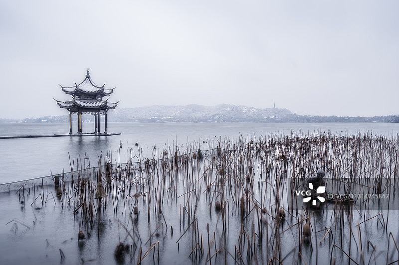 杭州西湖集贤亭雪景图片素材