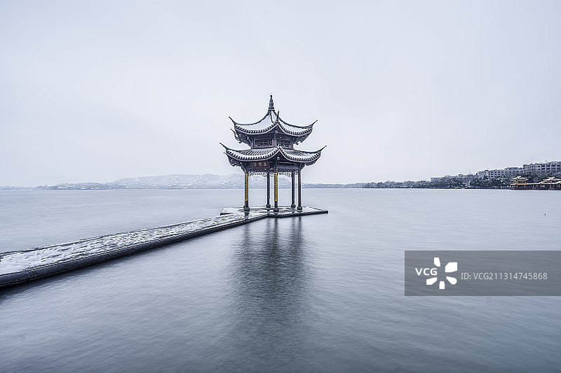 杭州西湖集贤亭雪景图片素材