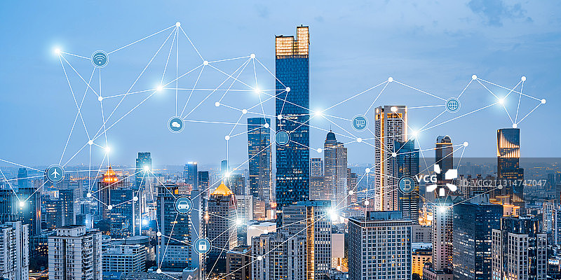 江苏南京天际线夜景和城市互联大数据概念图片素材