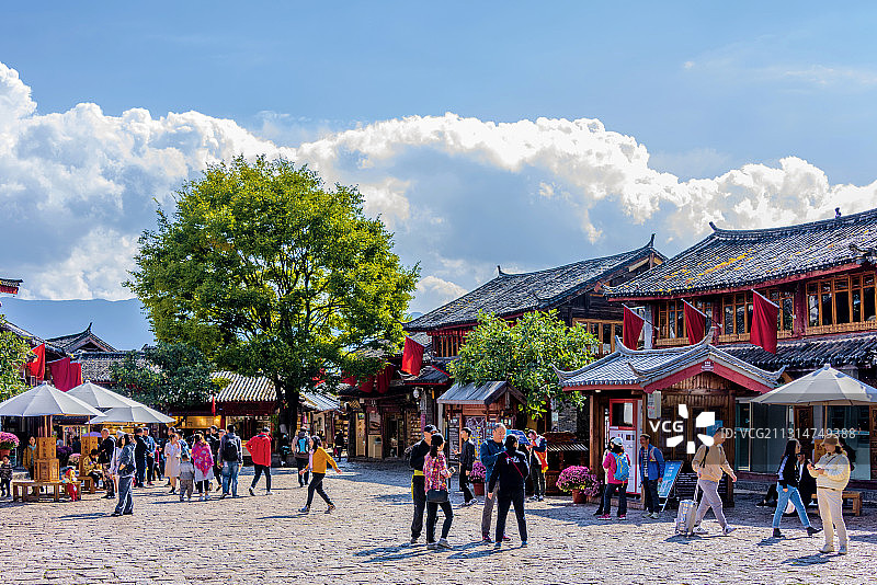 中国云南省丽江市丽江古城四方街图片素材