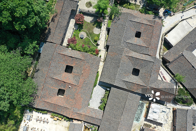 湖北宜昌远安县龙凤村庞家湾拈花谷民宿图片素材