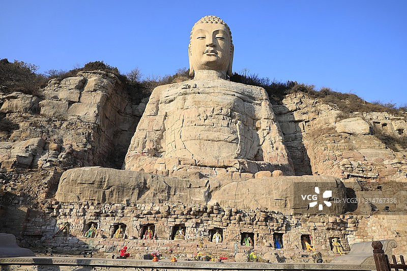 蒙山大佛，山西省太原市著名的旅游景区图片素材