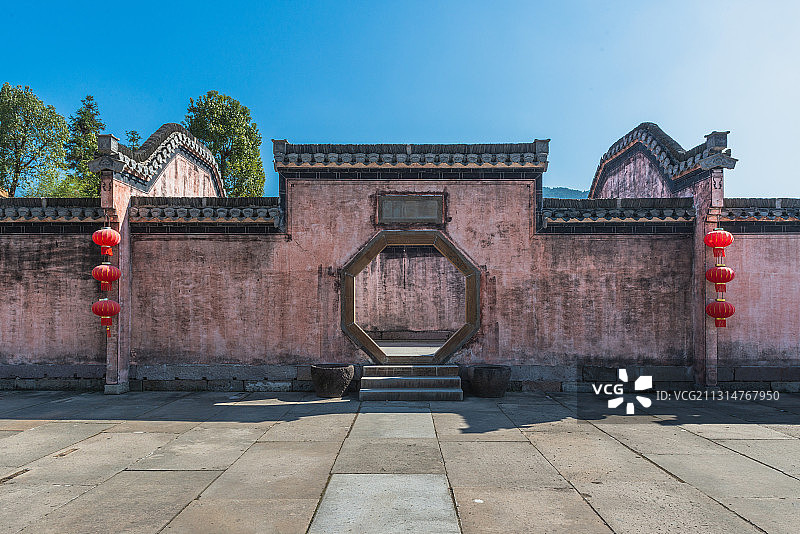 安徽省黄山市徽州区呈坎村风光图片素材