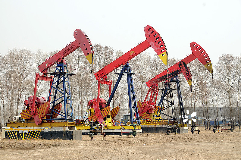 大庆油田图片素材